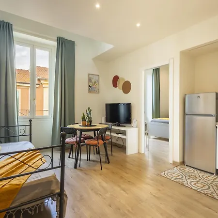 Casa Sonia Centralissimo/ 2 Bagni + Parking Діано-Марина