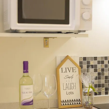 Casa Sonia Centralissimo/ 2 Bagni + Parking Lägenhet Diano Marina