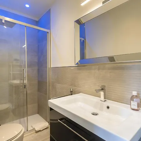 Casa Sonia Centralissimo/ 2 Bagni + Parking アパート *