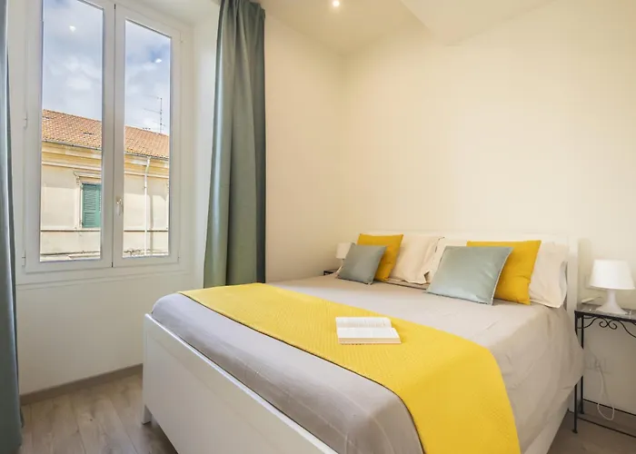 Apartment Casa Sonia Centralissimo/ 2 Bagni + Parking Diano Marina